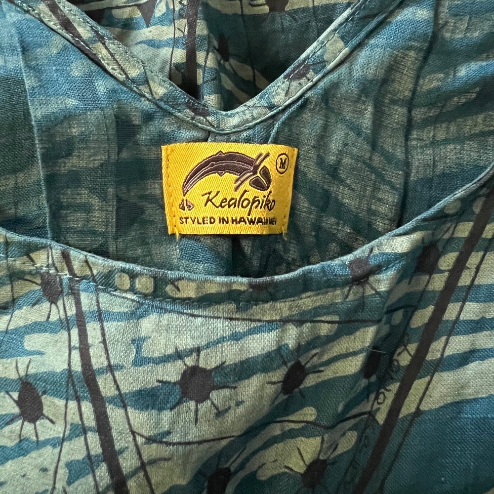 Kealopiko- Linen Cinched Sleeve Maxi- He Aloha No Lono